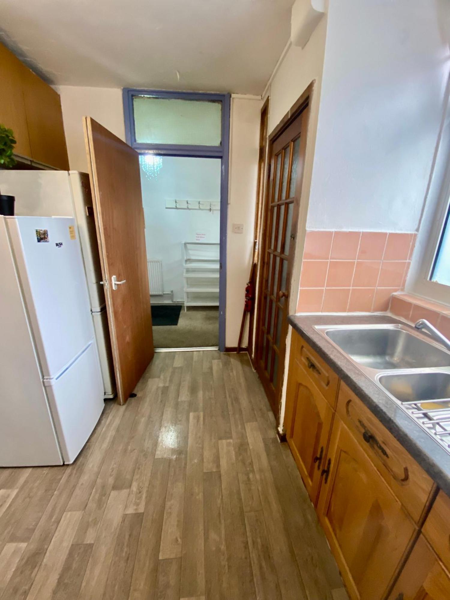 Kingward Apartment London Luaran gambar